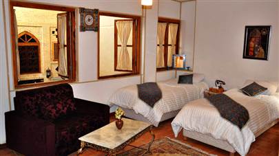 اتاق دو تخته هتل سنتی طلوع خورشید اصفهان اتاق دو تخته هتل سنتی طلوع خورشید اصفهان